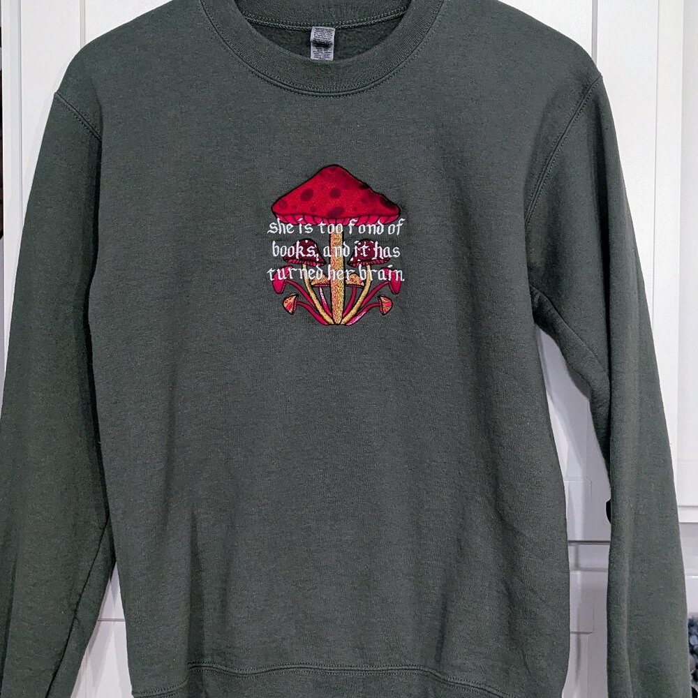 Bookish Mushroom Embroidered Crewneck Sweatshirt Sz Small Olive Green Book Nerd